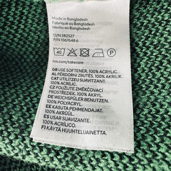 H&M Peanuts Ski Snoopy Women 12 Boxy Crop Jacquard Knit Sweater Green Schultz - Picture 7 of 8